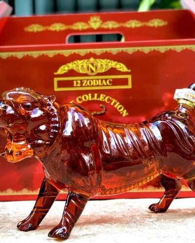 RƯỢU BRANDY HỔ HƯỚNG NẮNG